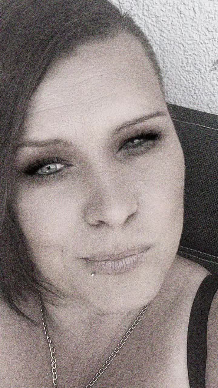 @Kleine Hexe😜