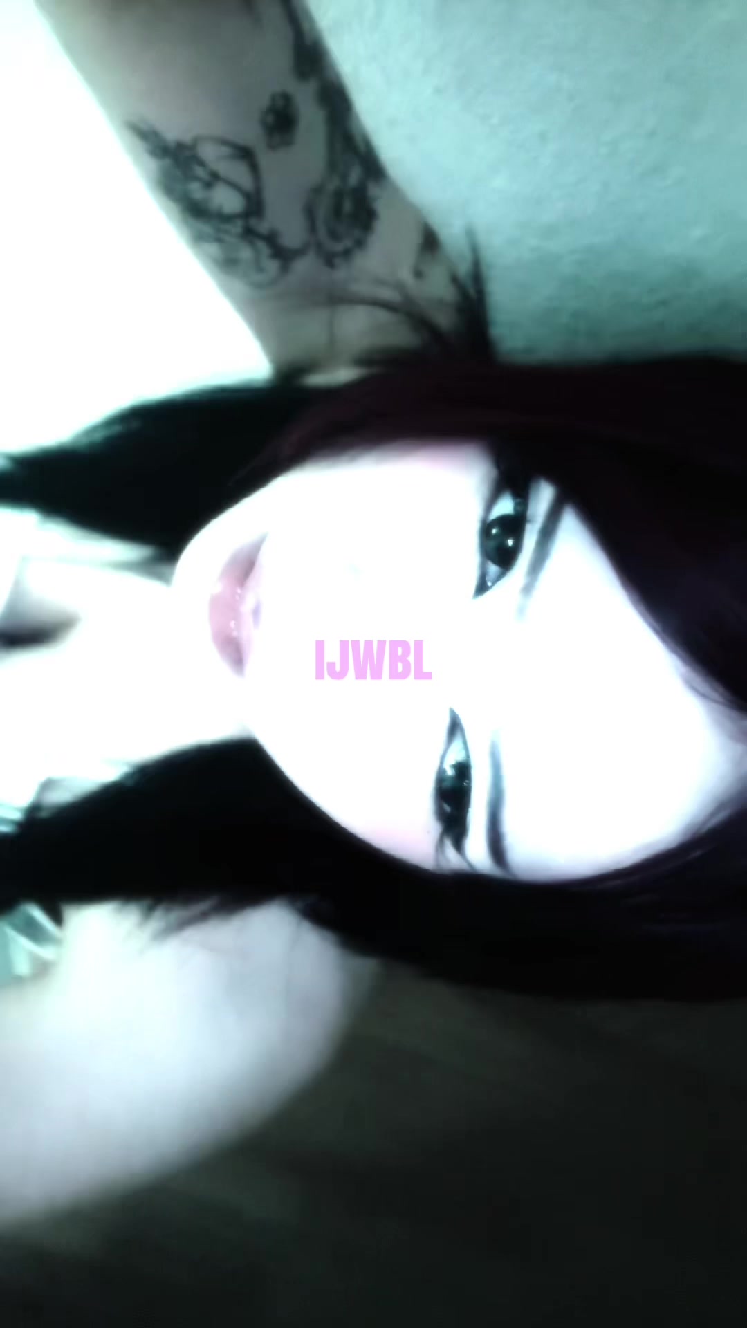 @ᴍᴀɪ𖣂