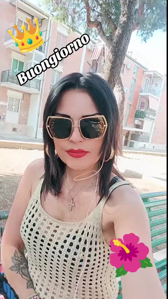 @👑🌺Ylenia🌺👑