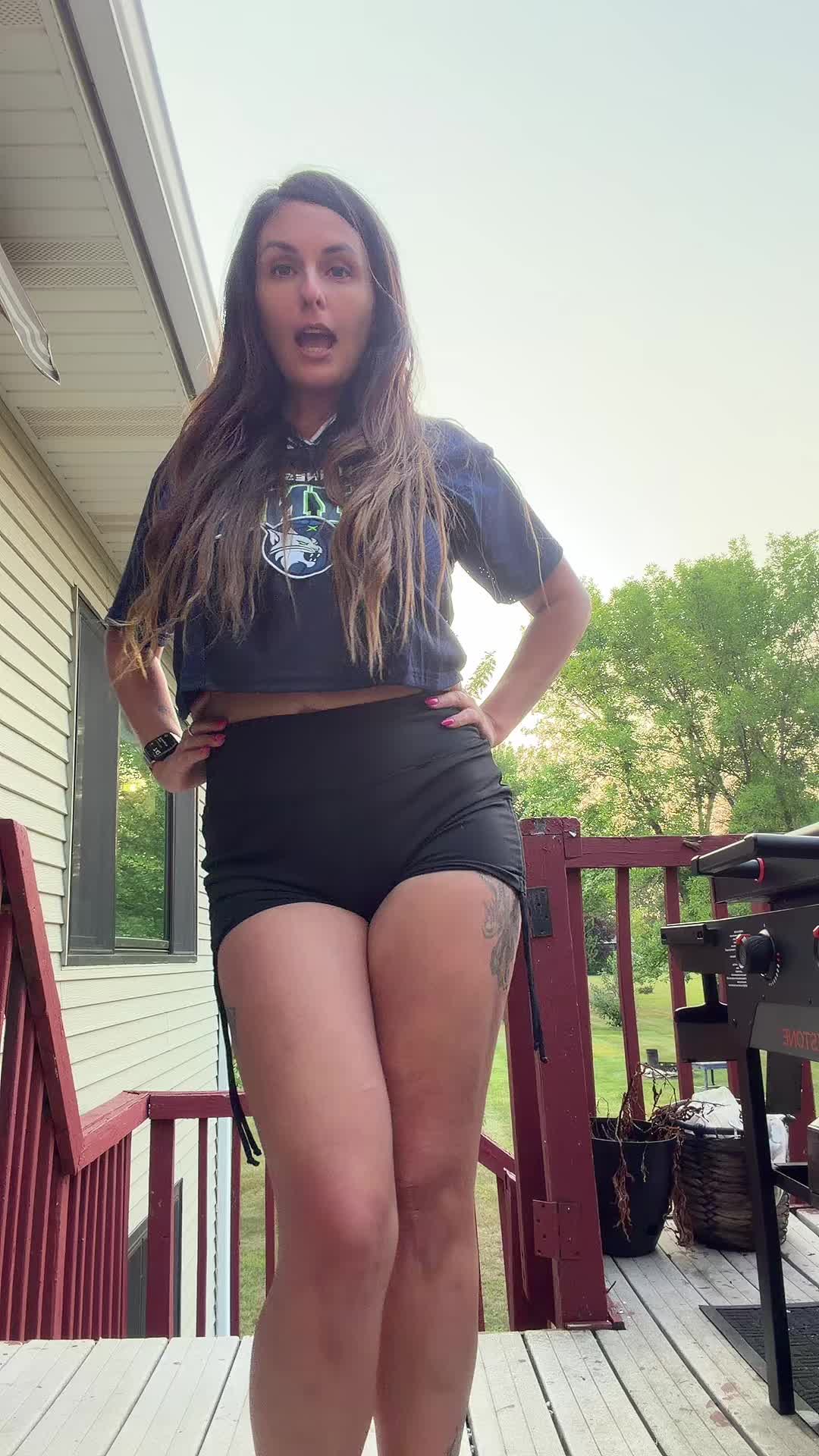 @barefootmamamnfree