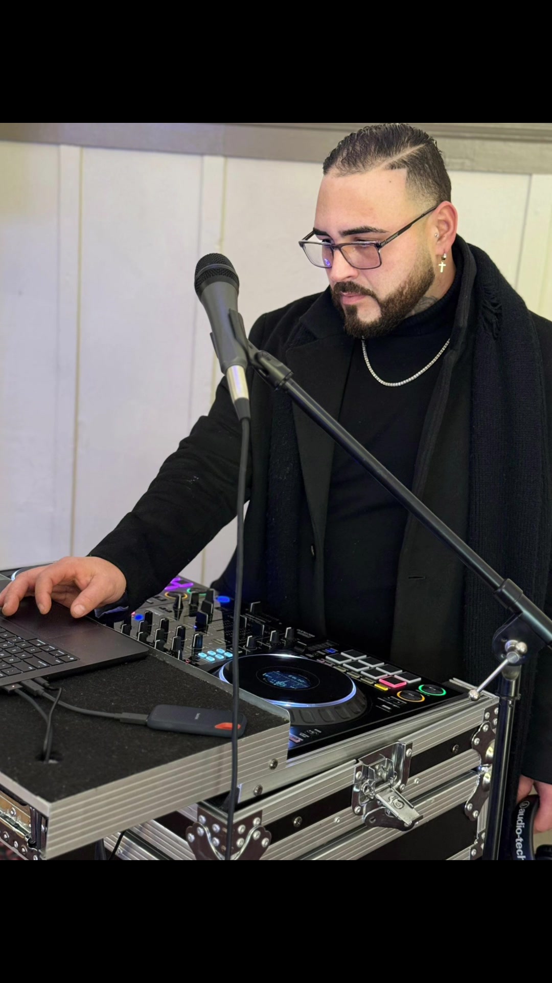 @Dj Joker