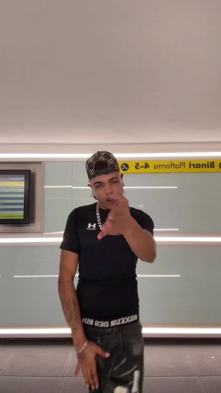 @Karim è bandito adesso ๐ชฌ๐๏ธ