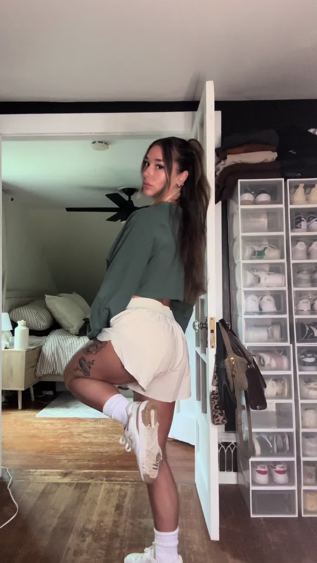 @CassiaWalker