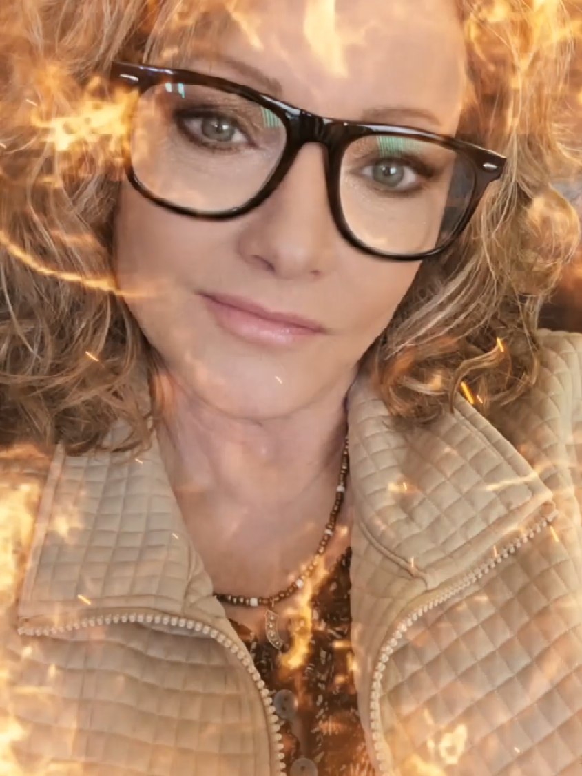 @Monica❌️