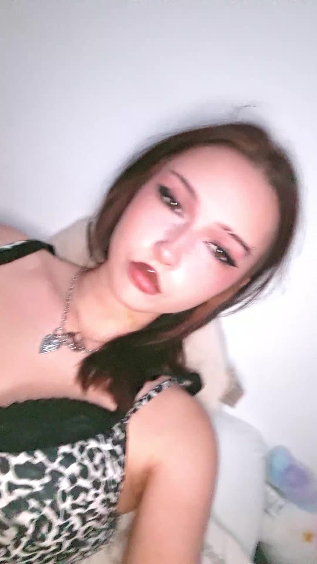 @️freakandel🌚