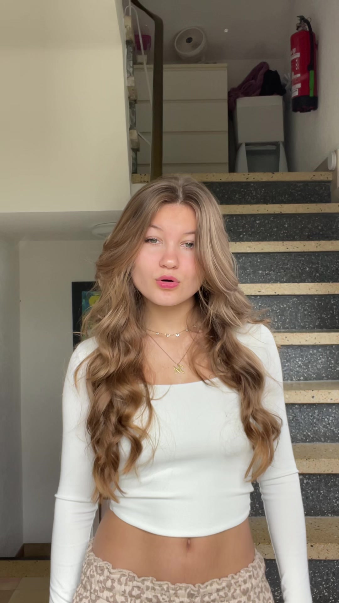 @𝐽𝑢𝑙𝑖𝑎