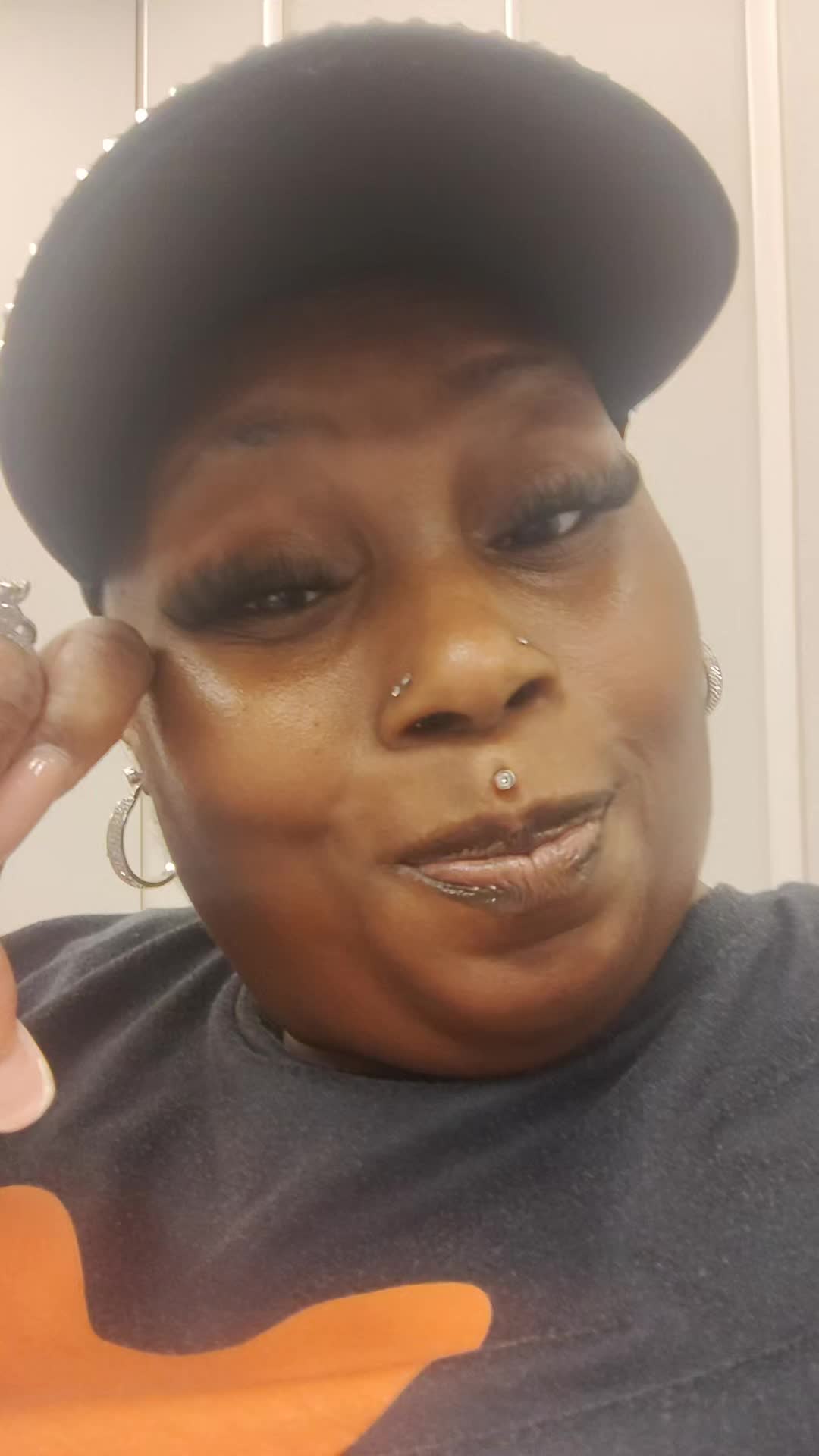 @GeeGeePolyQueen