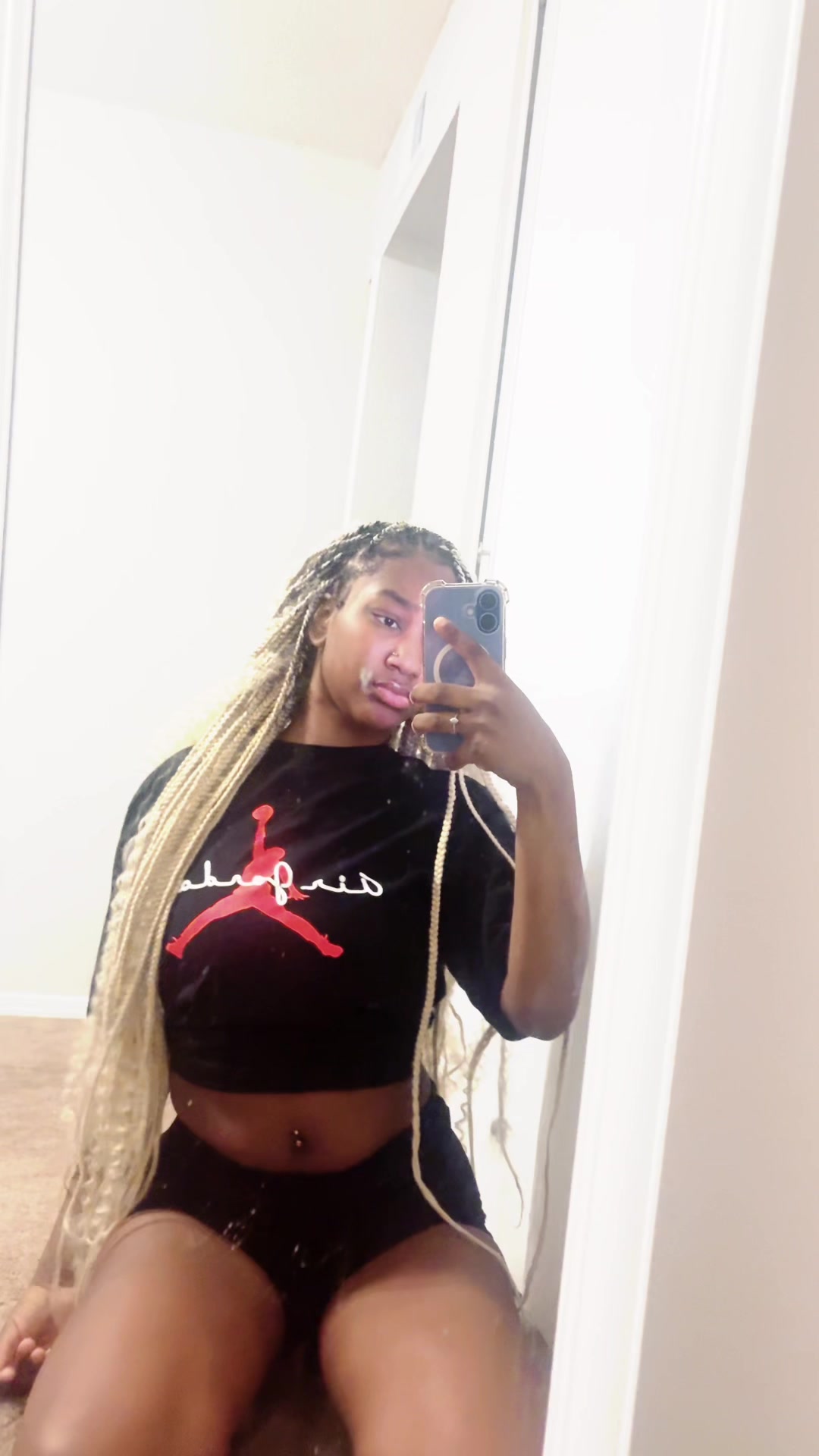 @Real loner🖤.