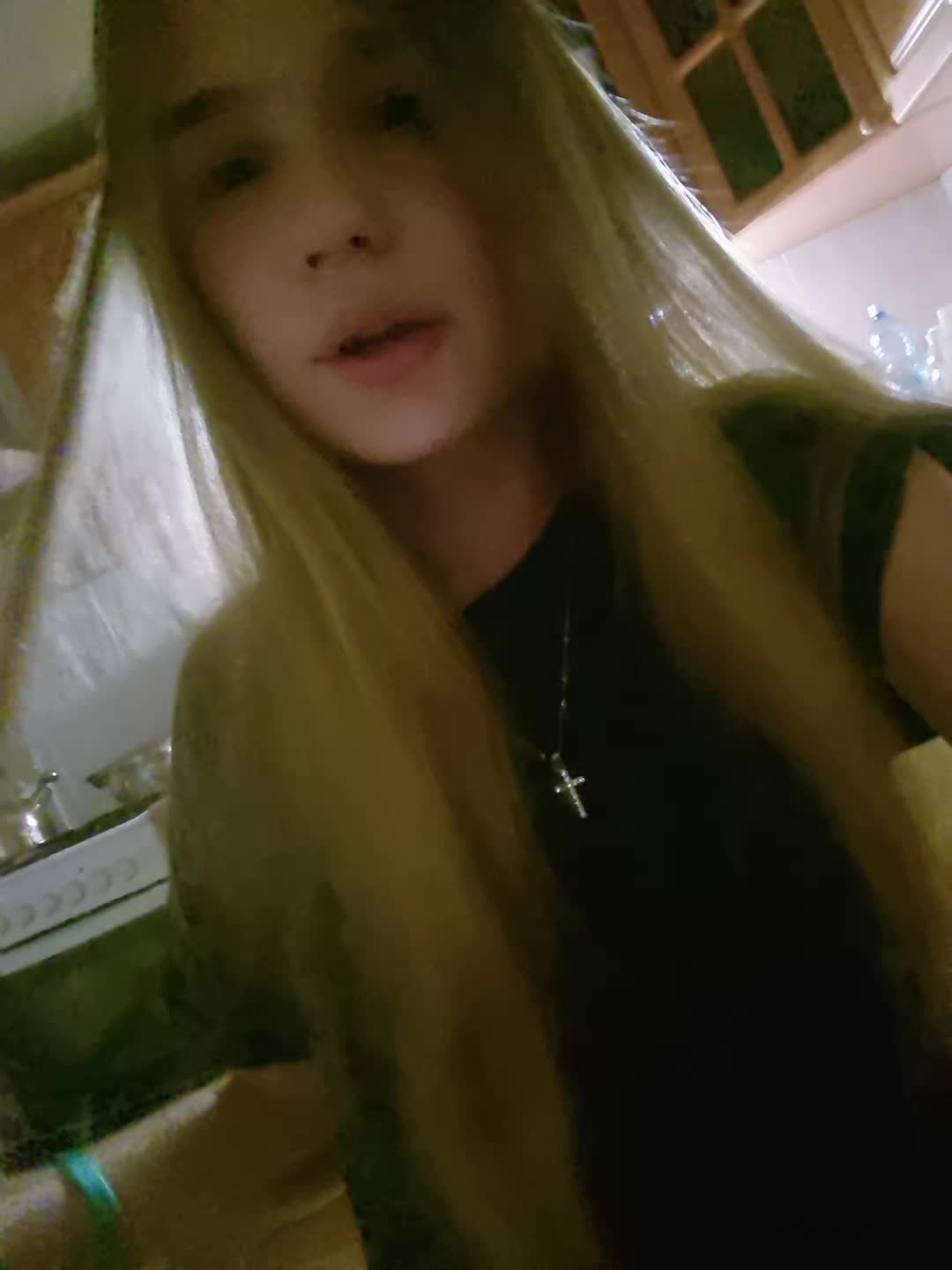 @milaаааk👅🫦