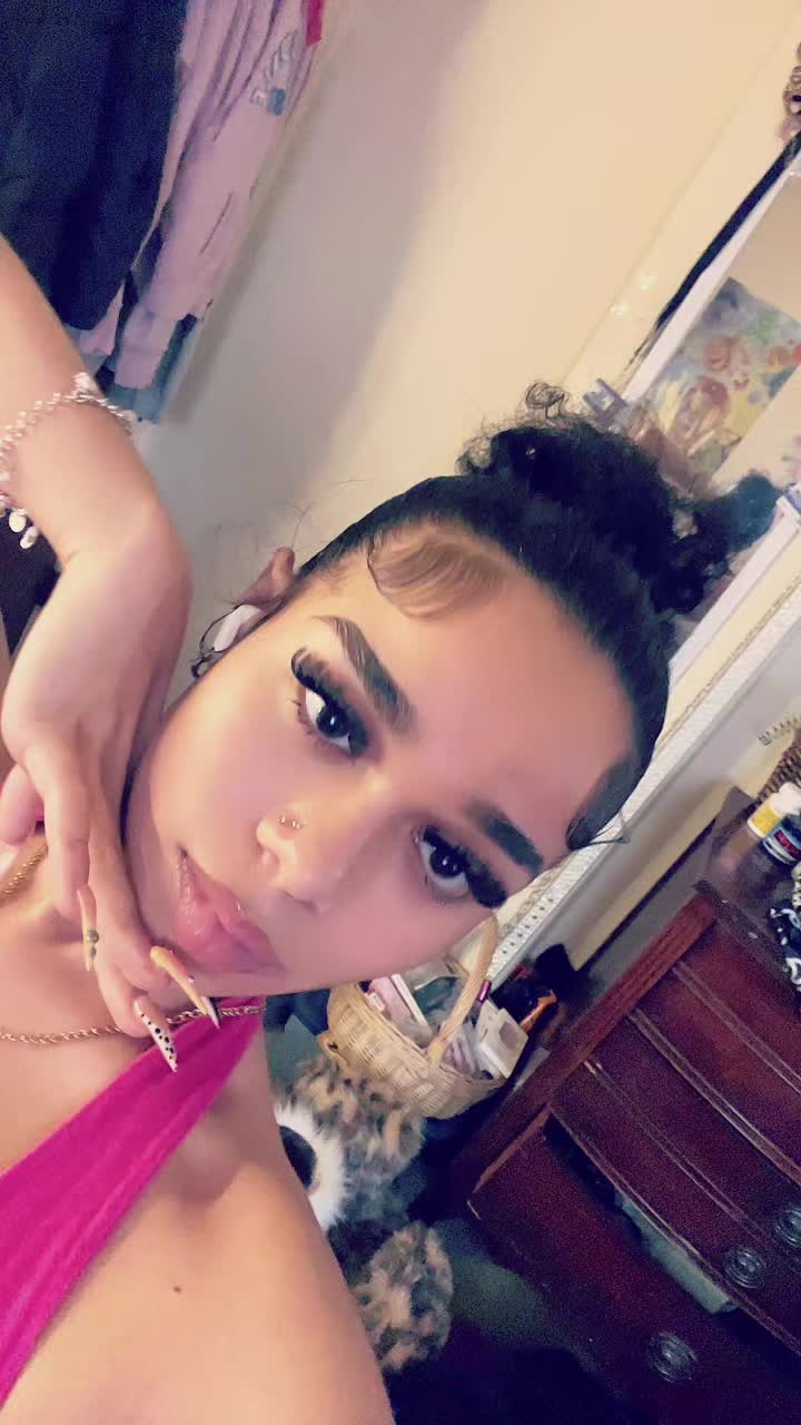 @𝐈𝐞𝐢𝐬𝐡𝐚𝐚𝐥𝐲𝐧𝐧𝐧