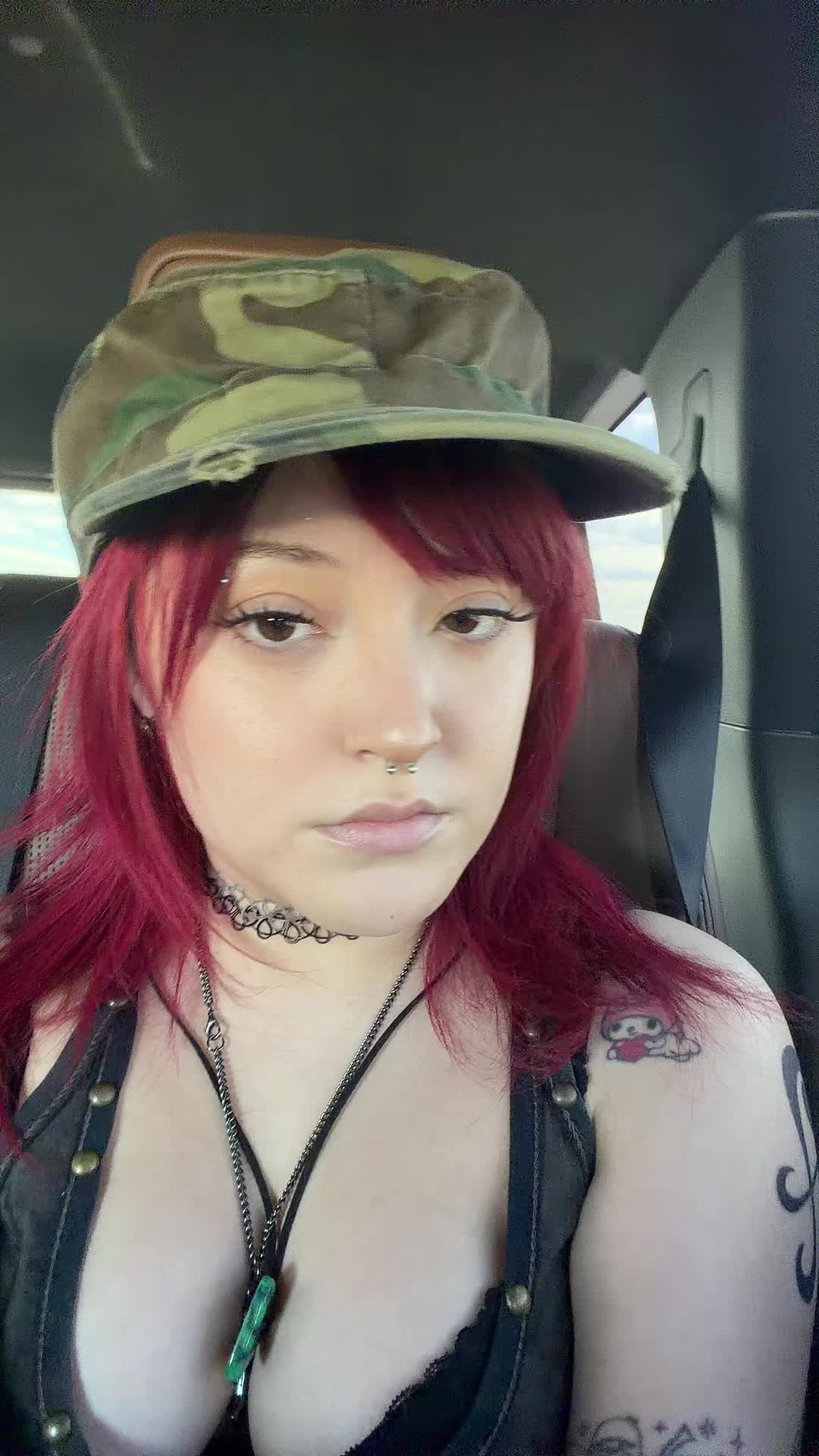 @cl4ireb3arr