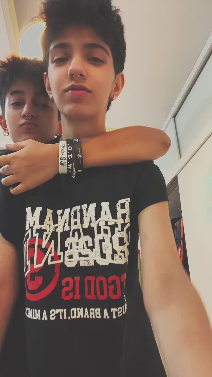 @erfAvn