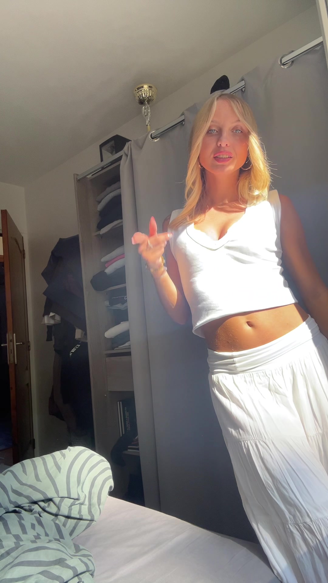 @marie.rasst