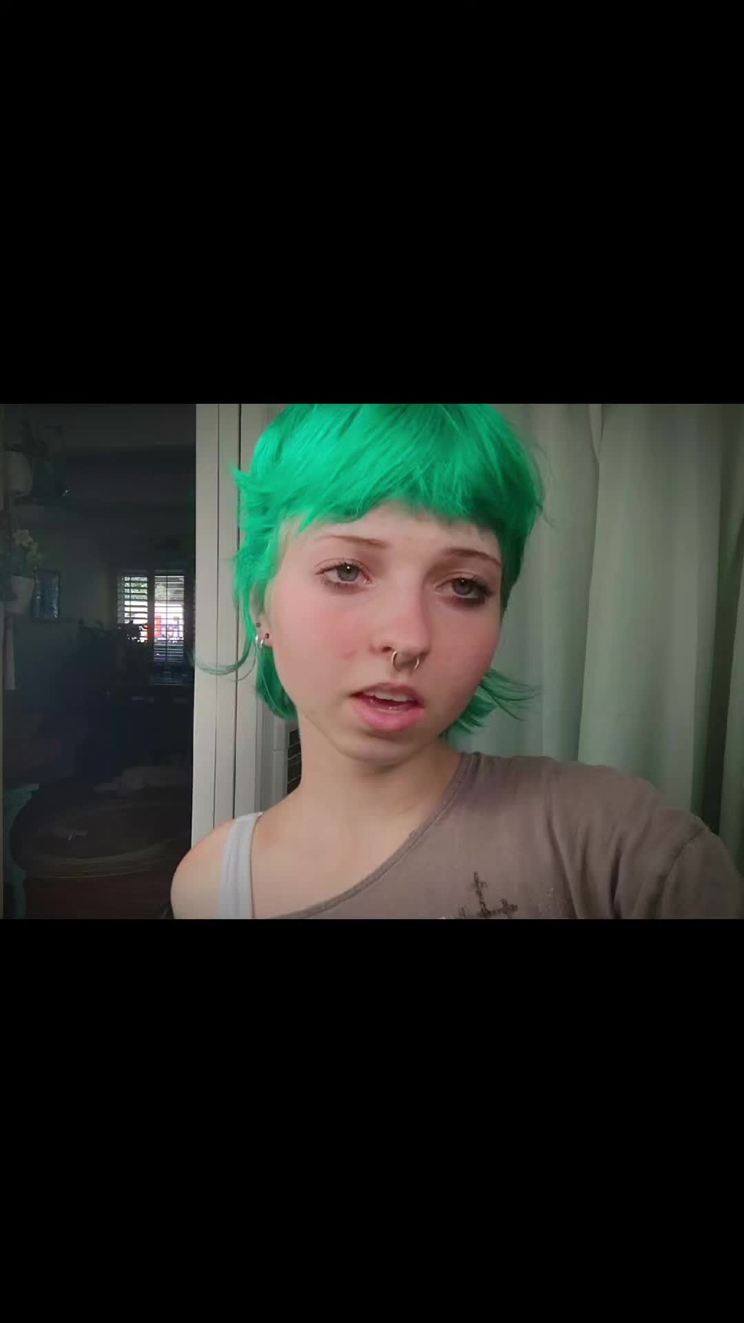 @REM_MER