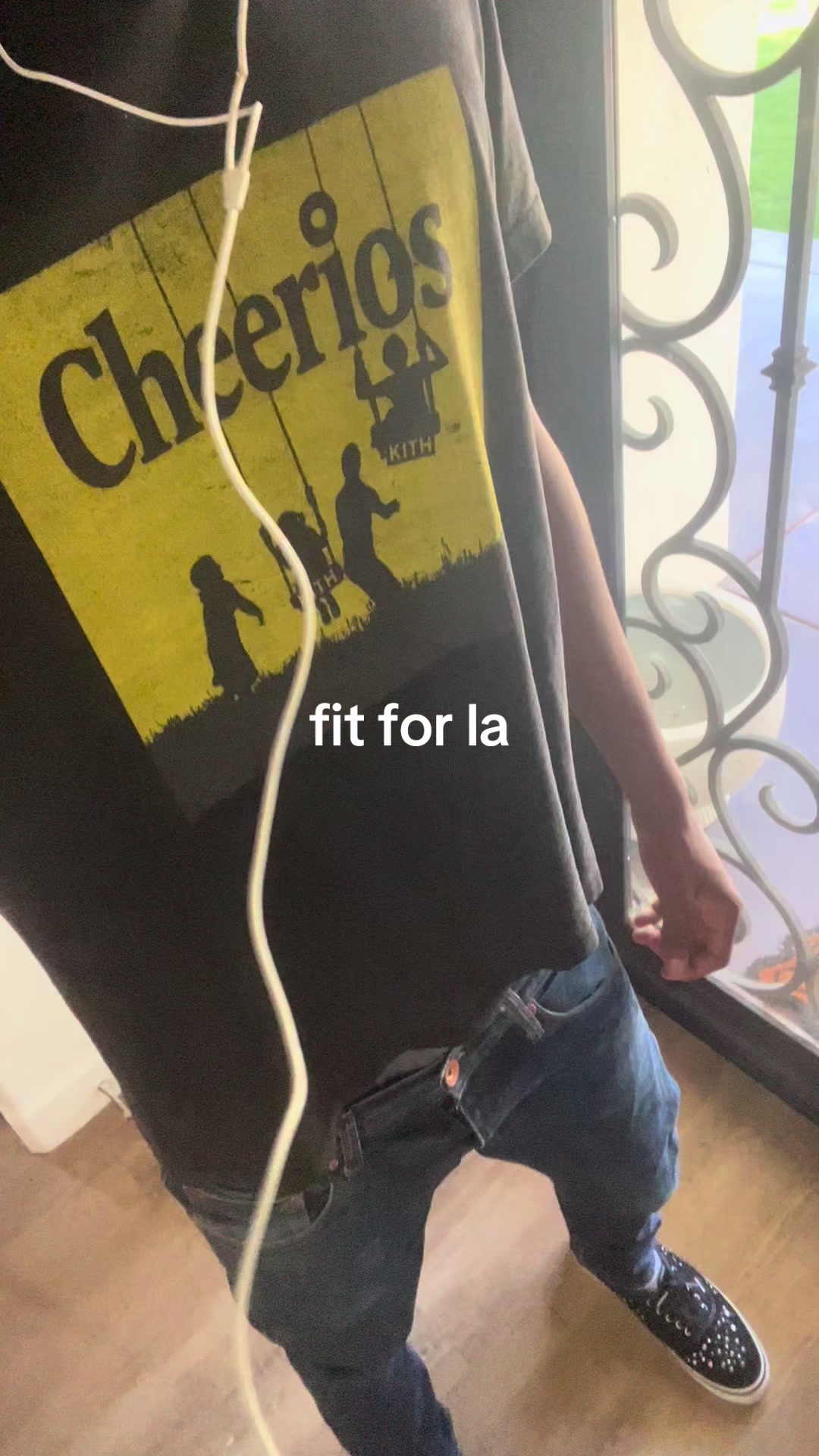 @untled4l