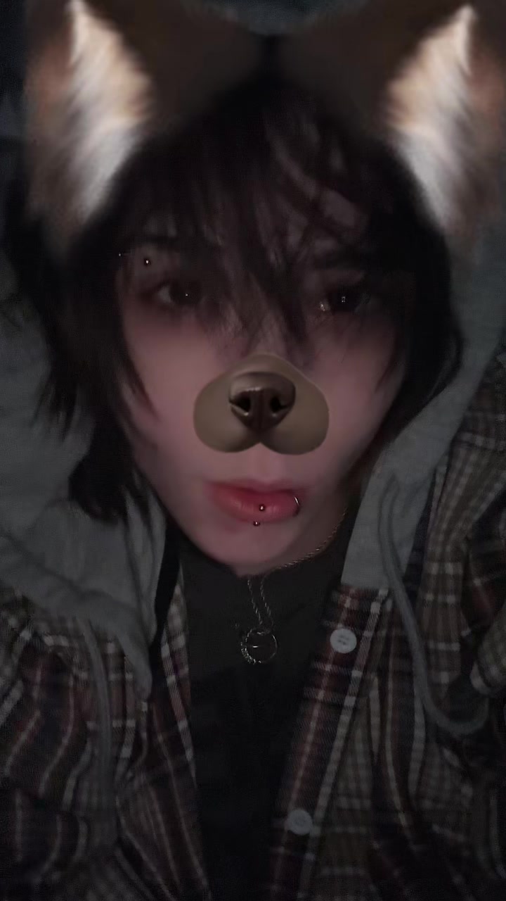 @wolf ★