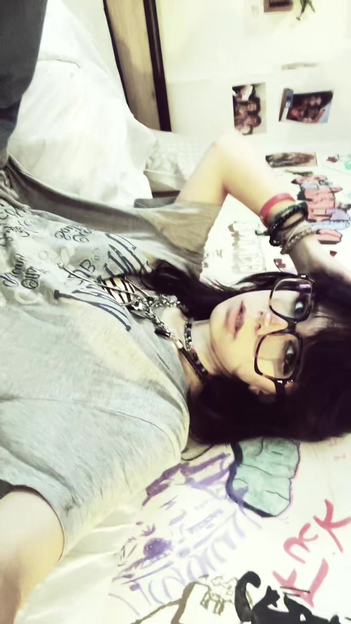 @๐ฌ๐๐๐๐โ๐