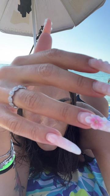 @lasarettina98