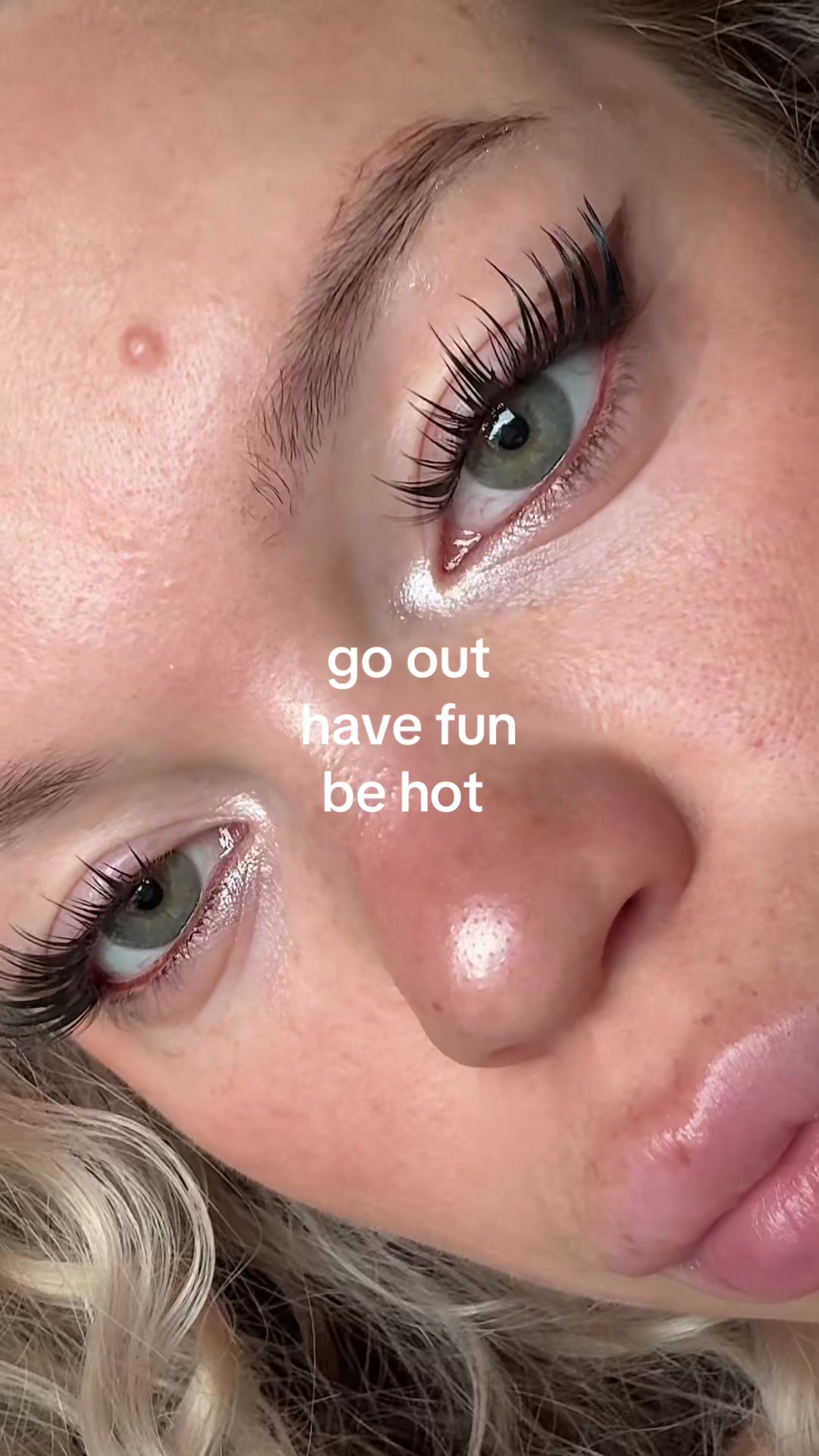@𝔩𝔶𝔫𝔵✦₊˚
