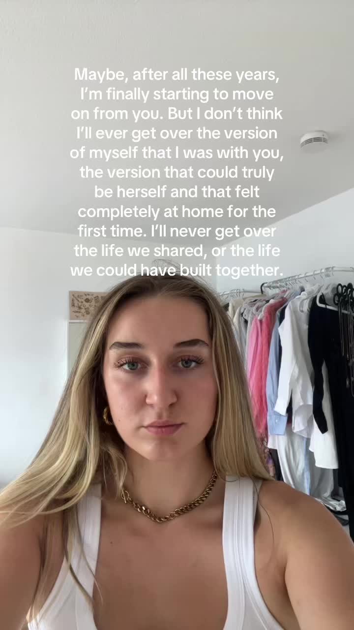 @lucymoee