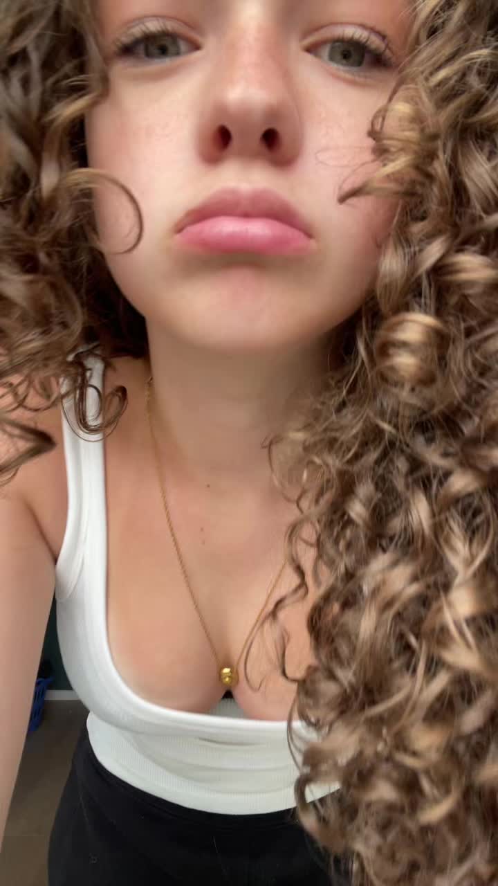 @𝔤𝔯𝔢𝔱𝔞🚩