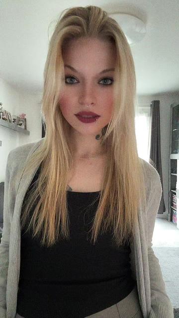 @Franzii