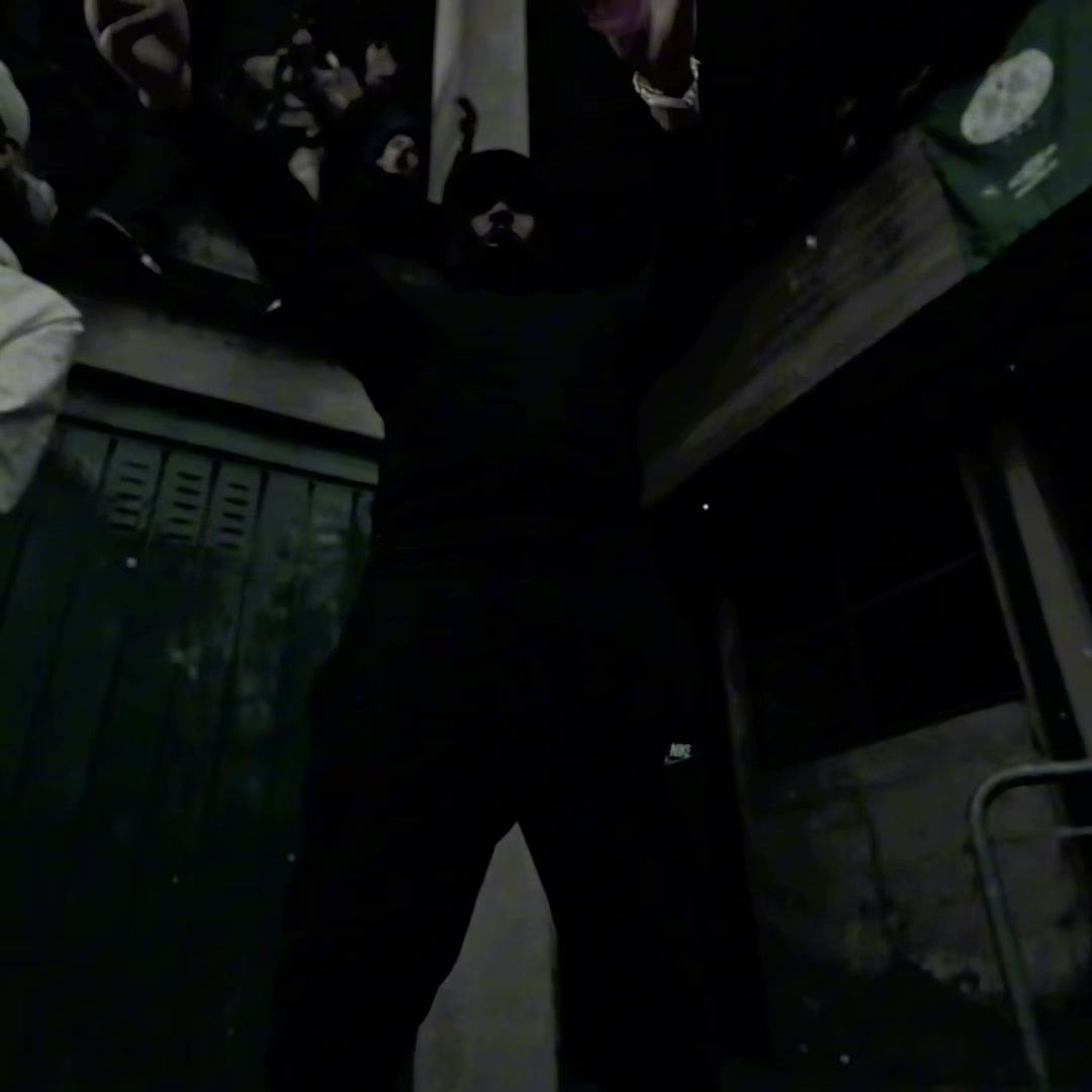 @𝐜𝐡𝐫𝐢𝐬𝐭𝐨