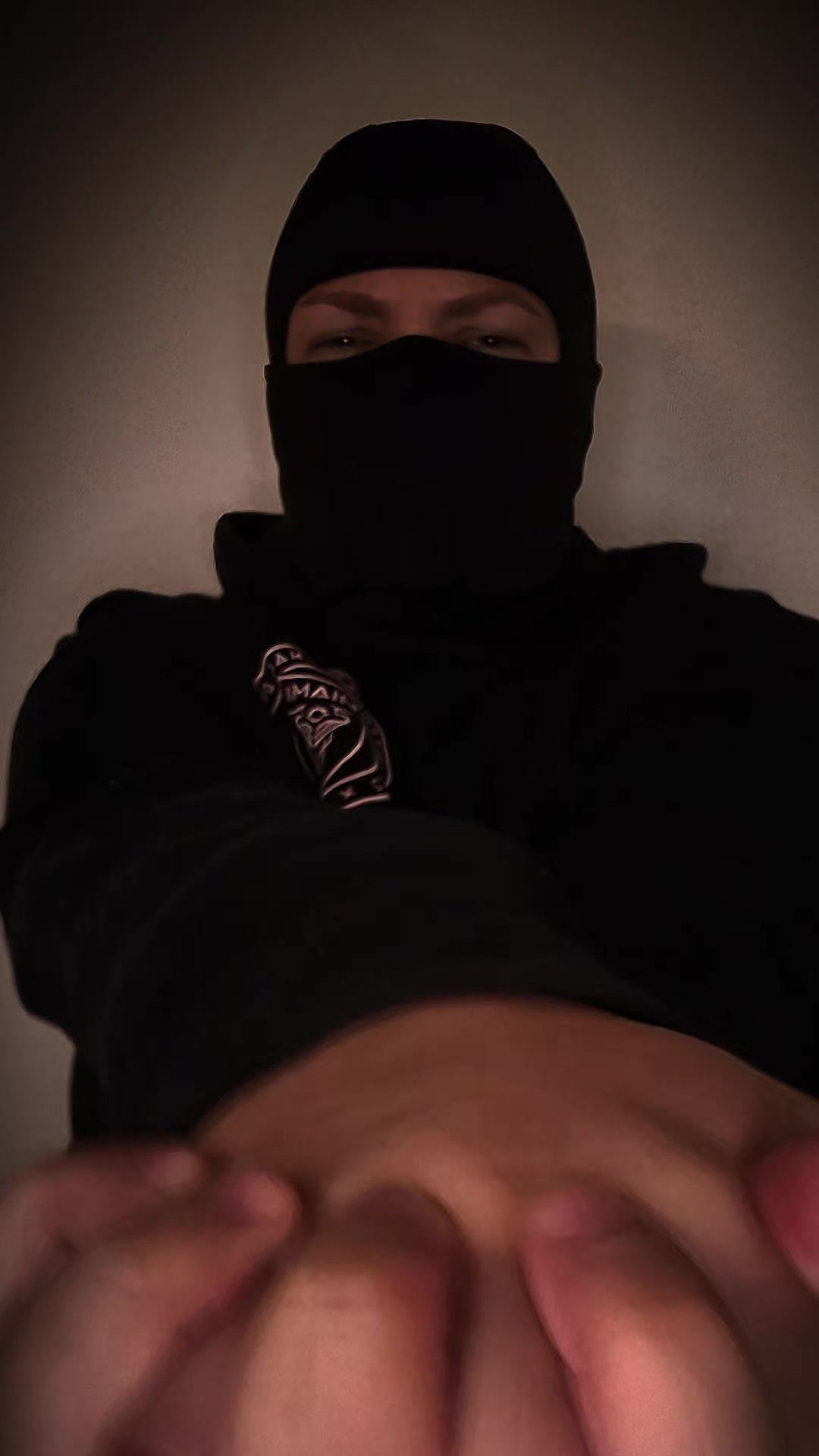 @𝐯𝐲𝐳𝐞