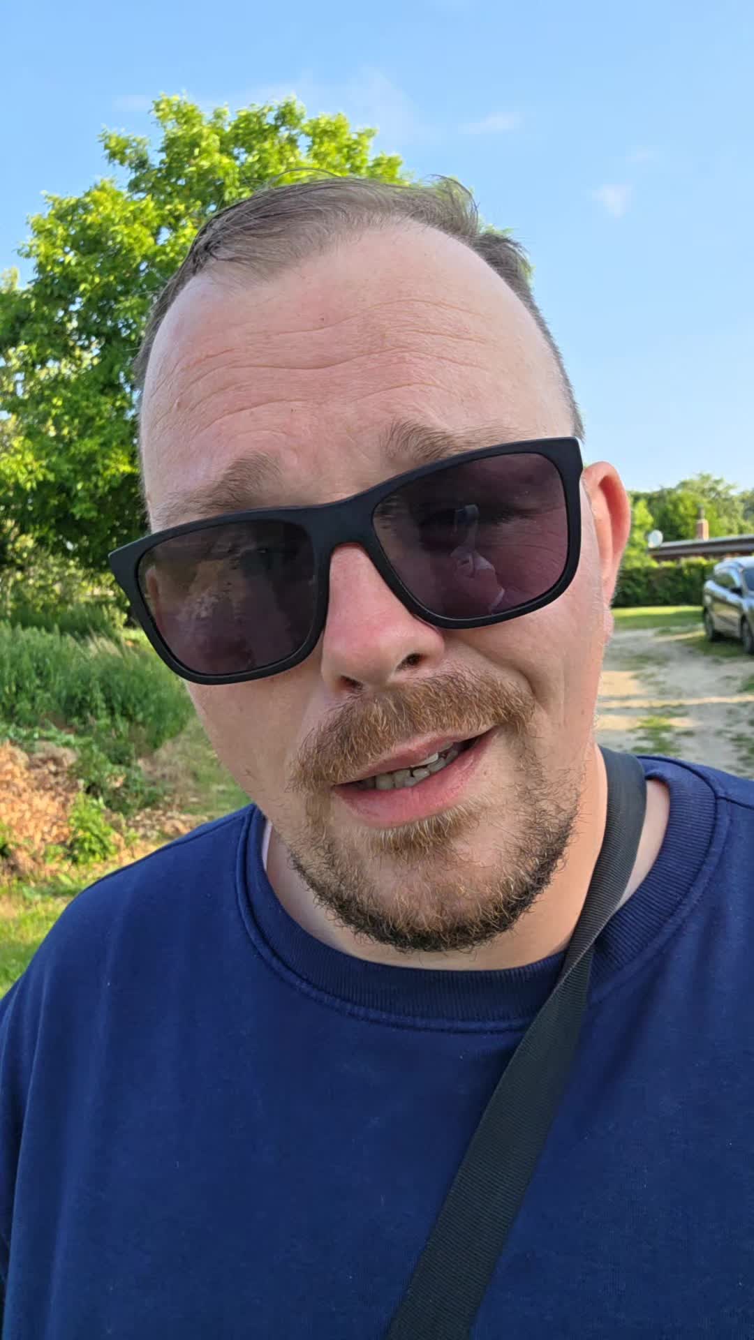 @Dr_Foerster👮🏻&zwj;♂️🐝🍯