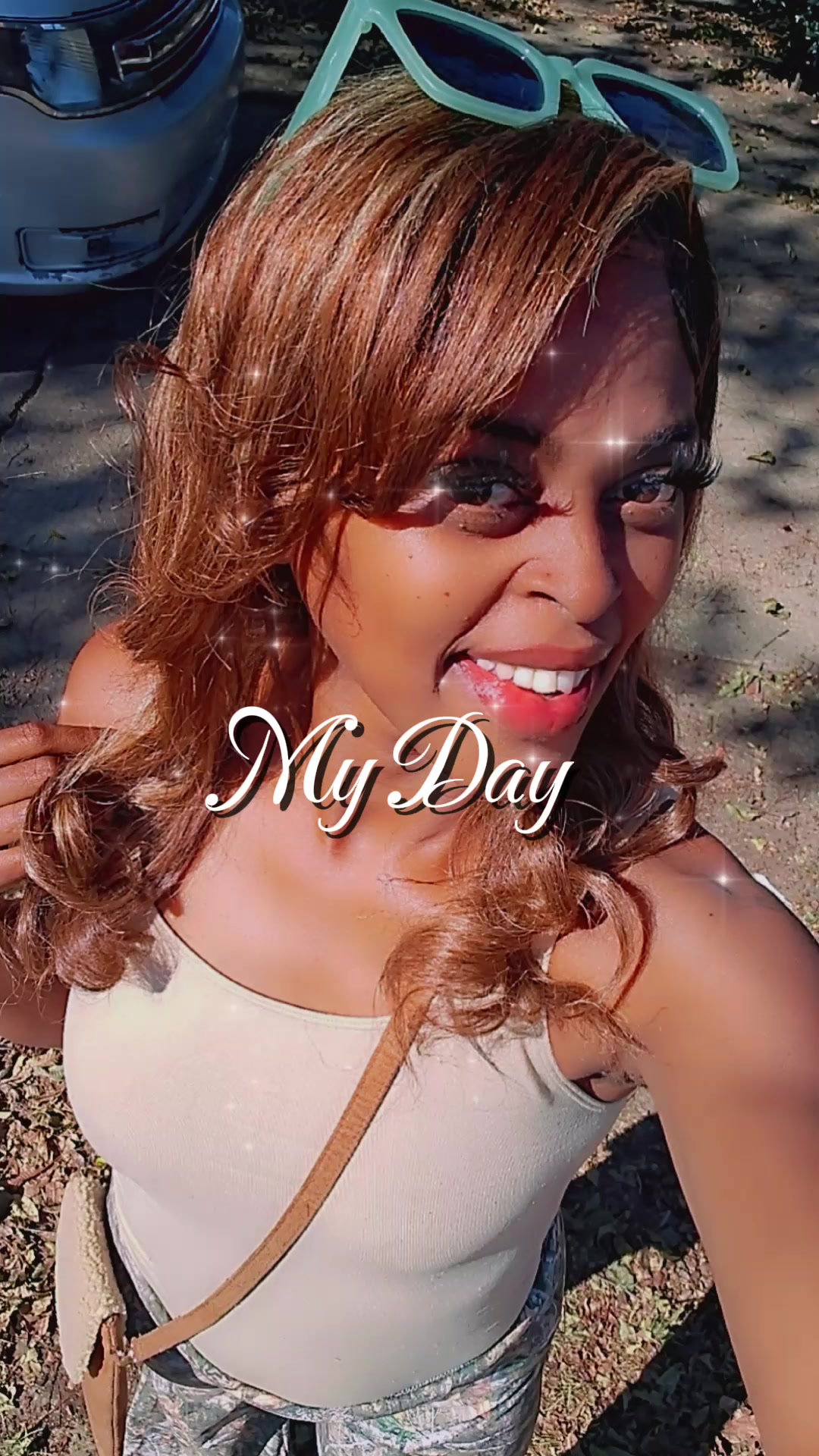 @MoMoney