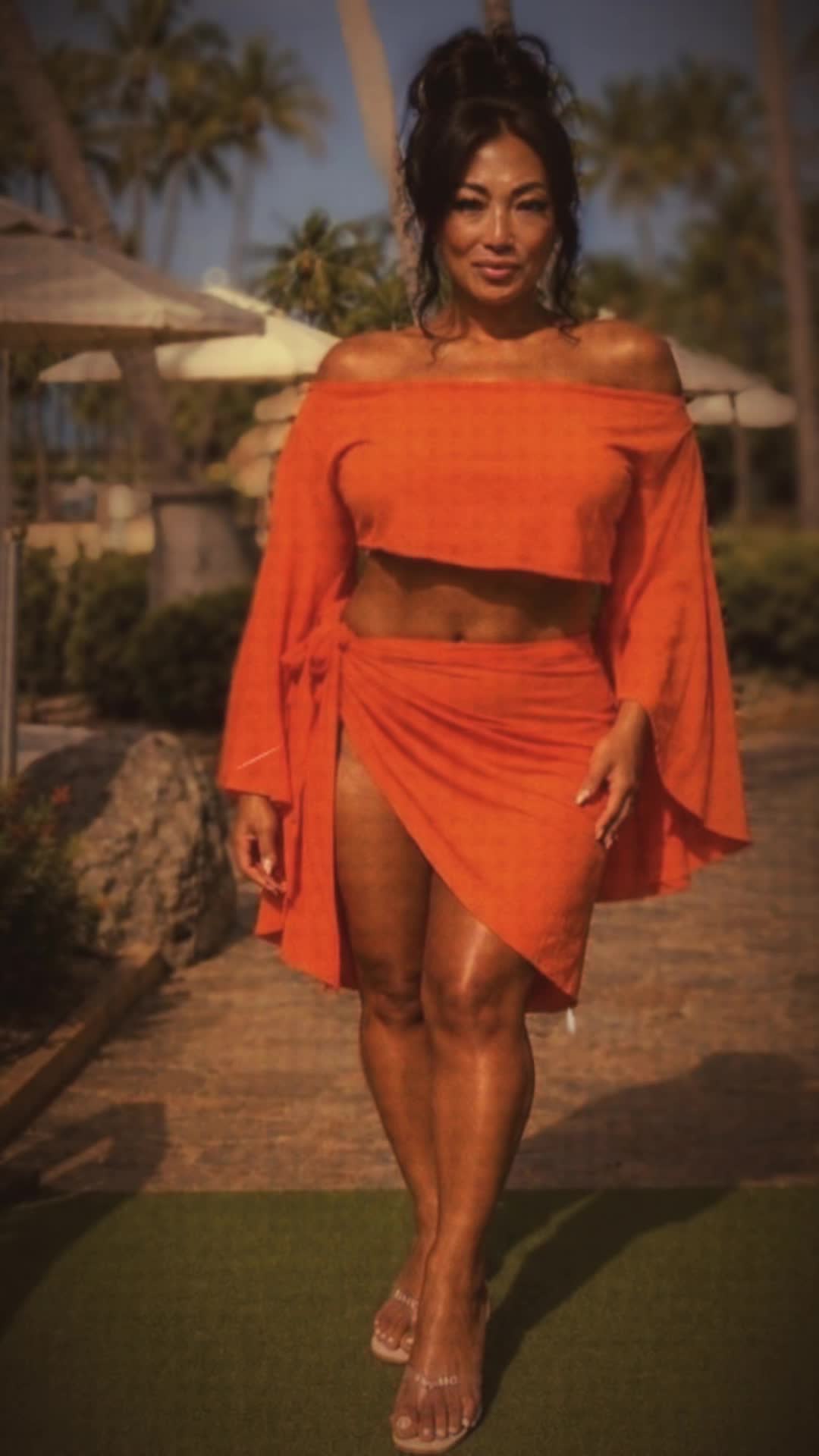 @Vietnamese Vixen
