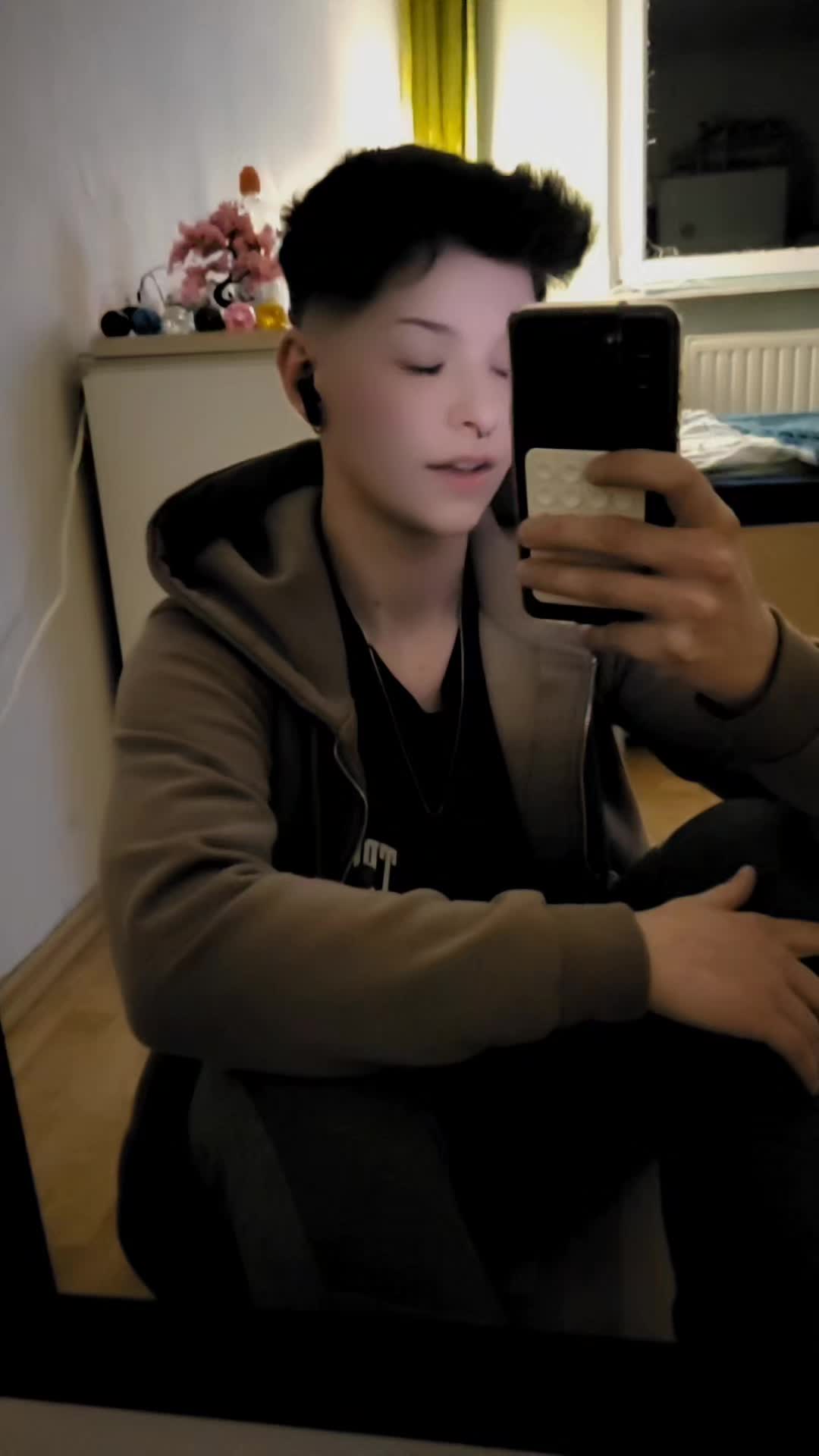 @Kimily
