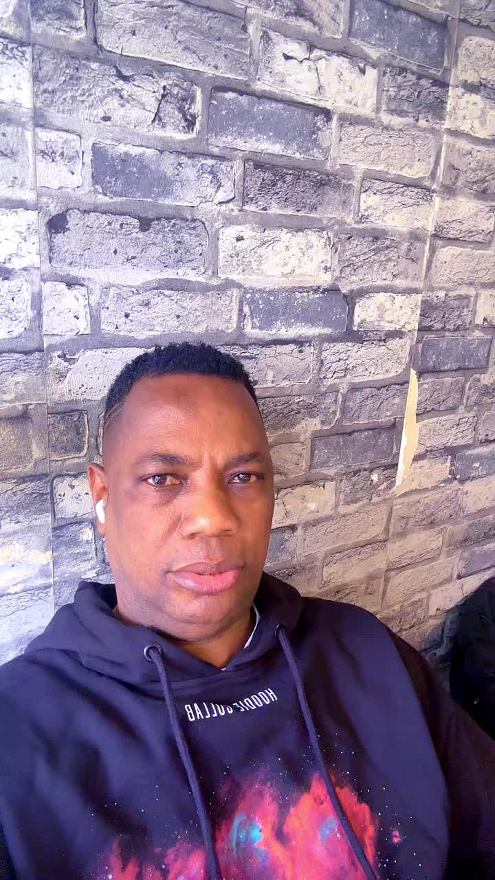 @tawiahk156@gmail.com