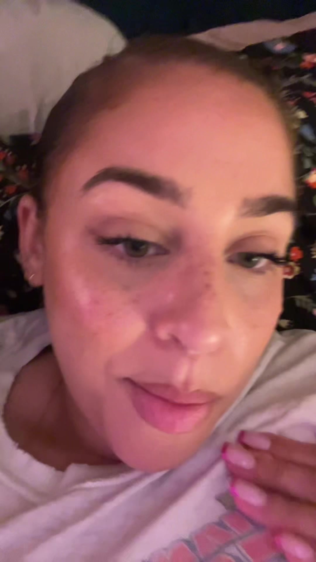 @zoefromtheinternet