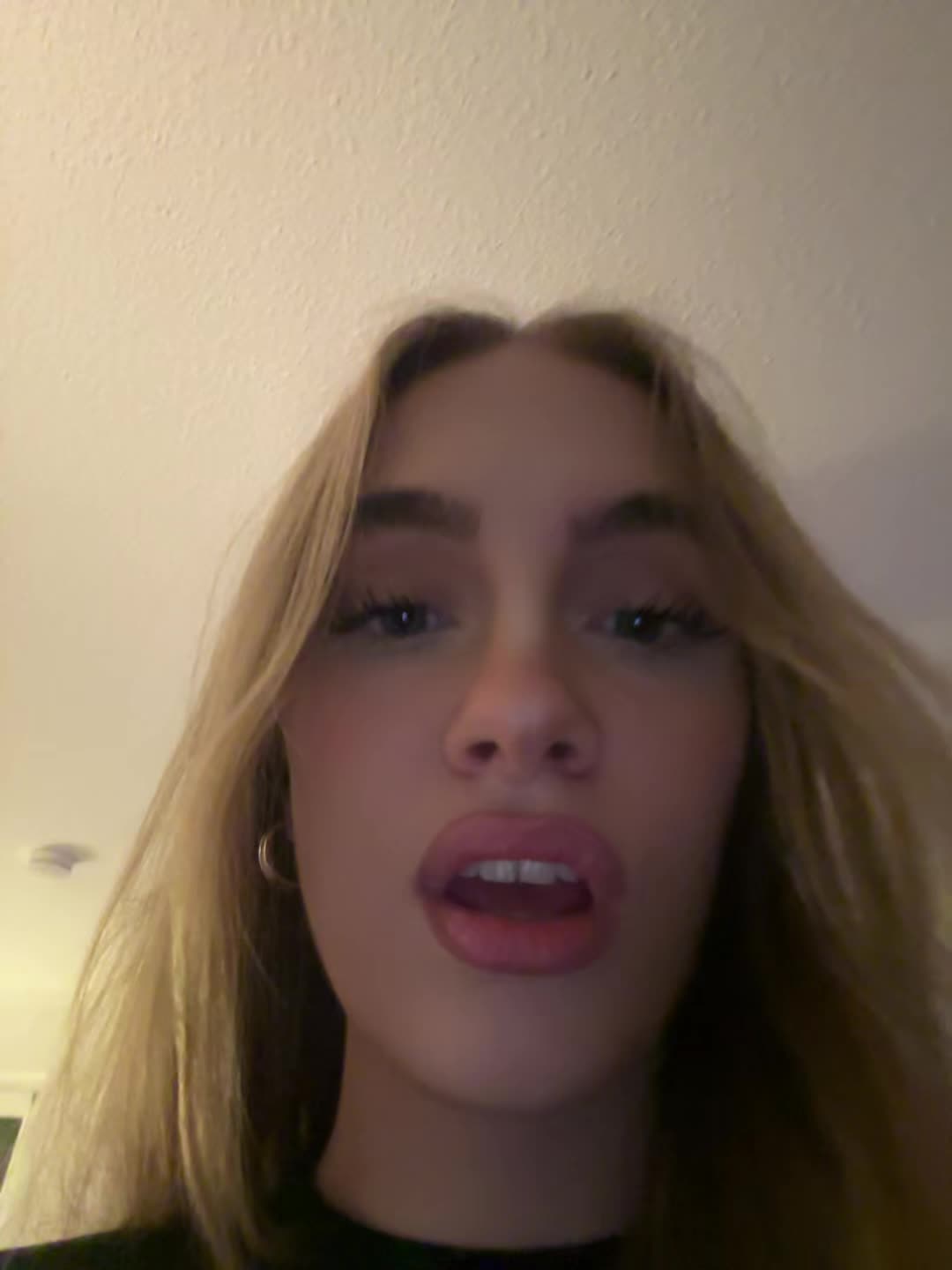 @melodynika