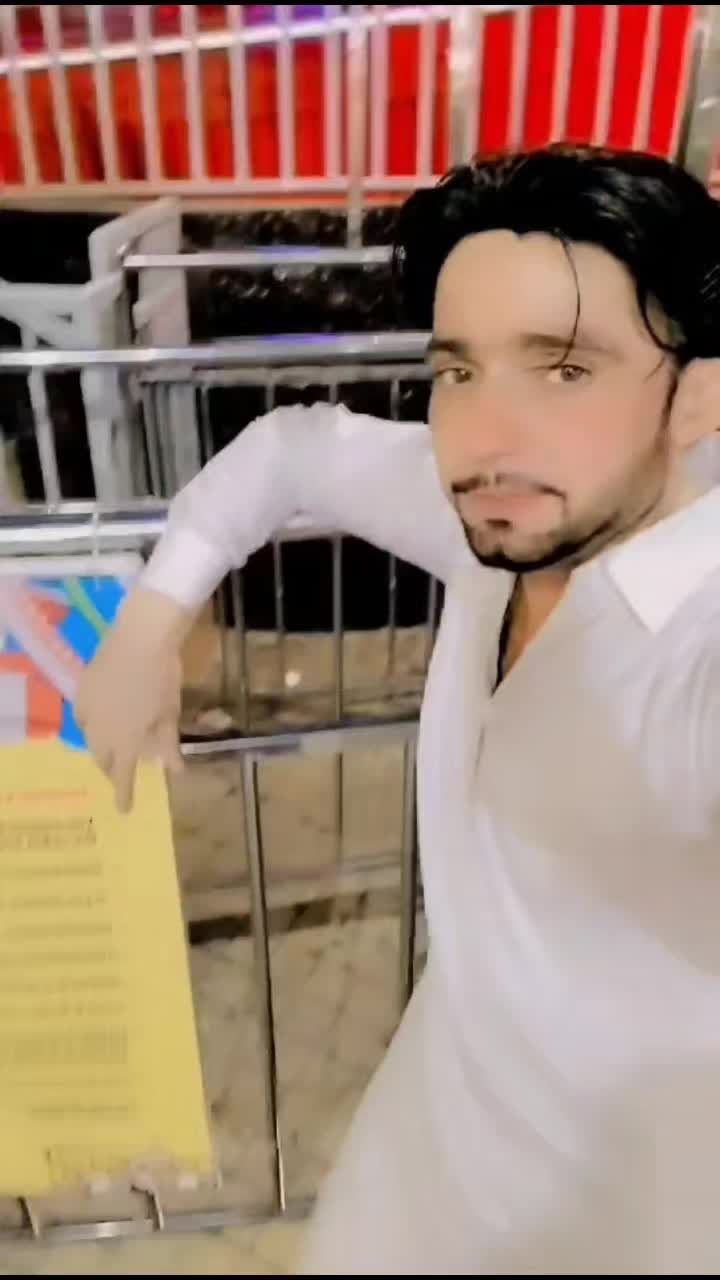 @ᵀʰᵃʸ ᶜᵃˡˡ ᵐᵉ ᶜʰⁱᵀᵃ🤫