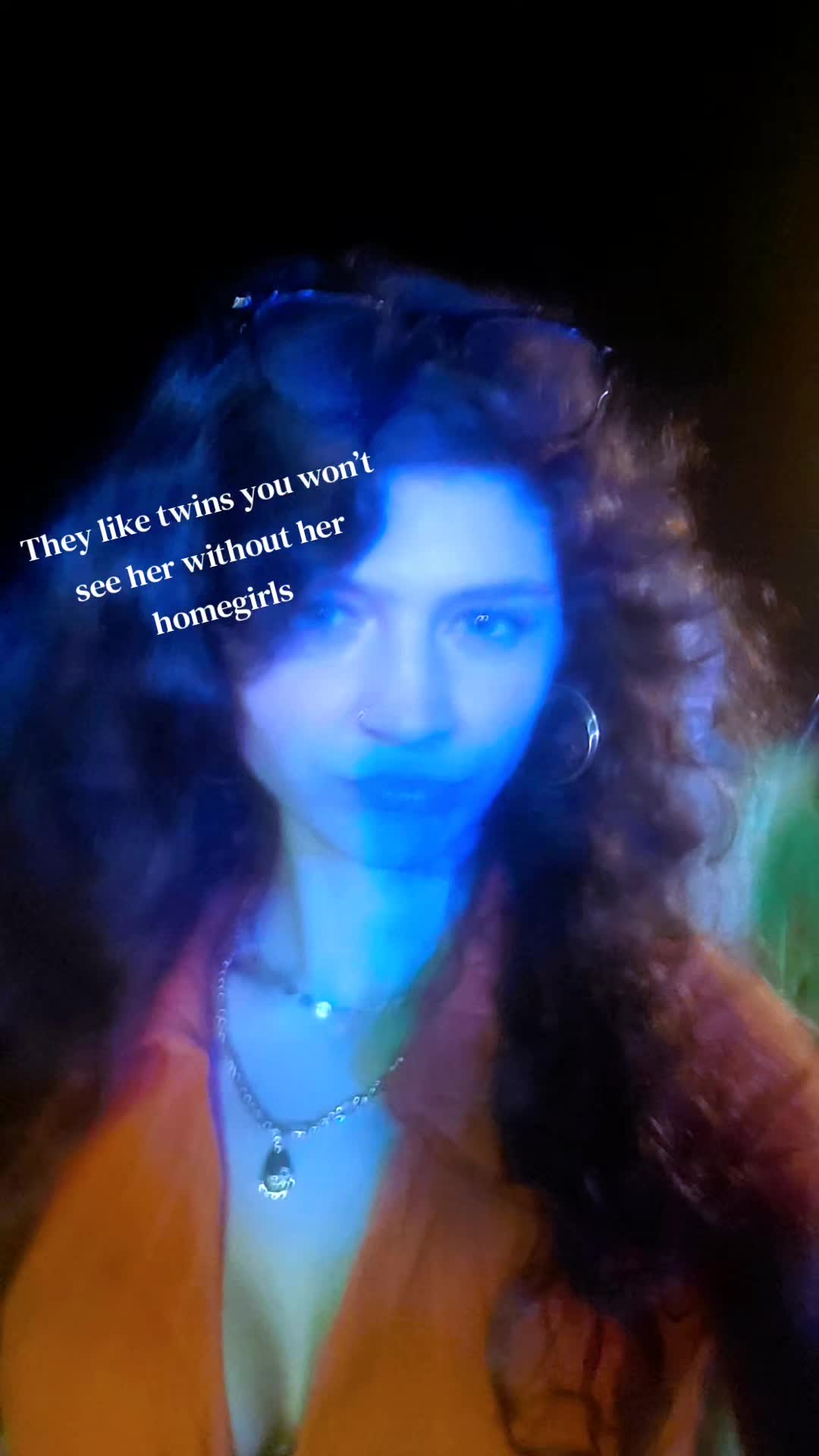 @️