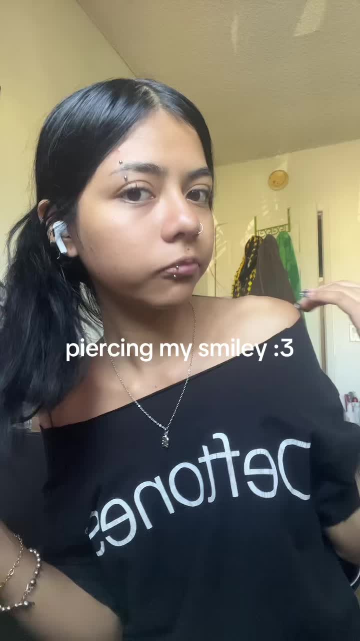 @☠︎︎
