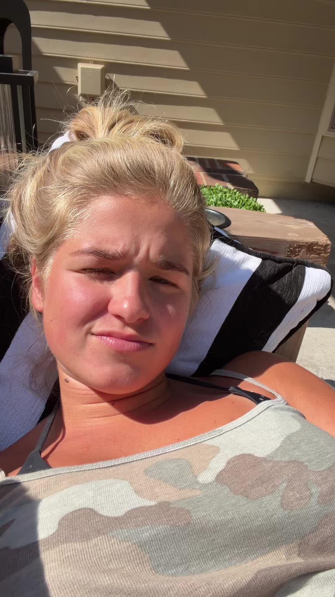 @hi