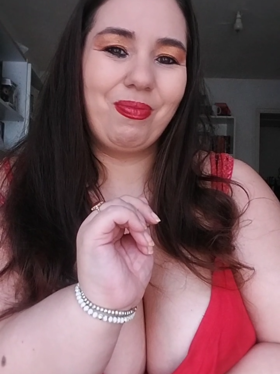@Laura