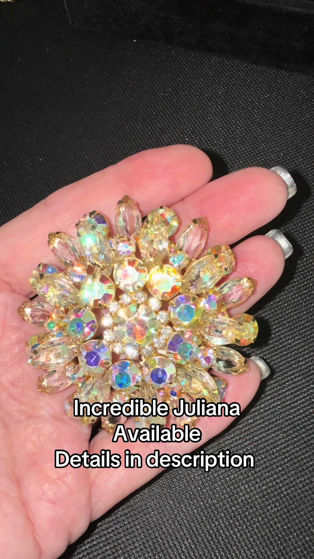 @RhinestoneDivas on Etsy