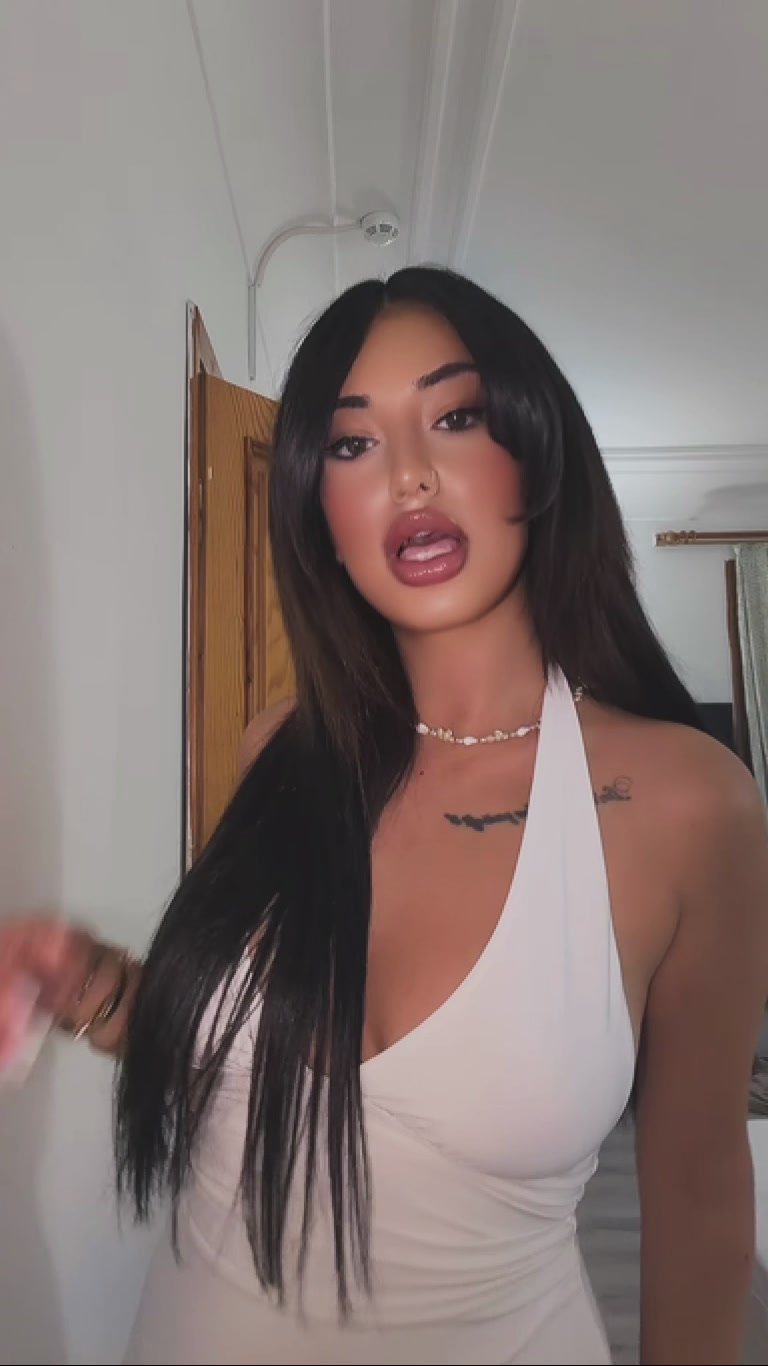 @Defne