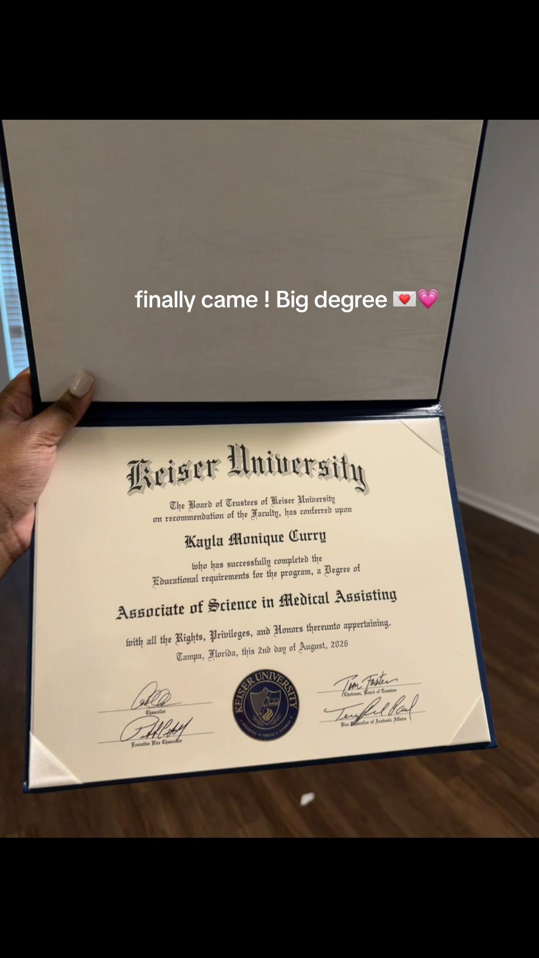 @kayla monique ♡| BSN student🩺