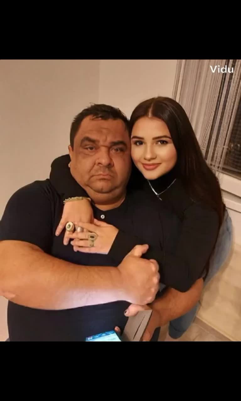@𝗛𝗘𝗟𝗘𝗡𝗚𝗚𝗚&reg;️🎶🎤🎵