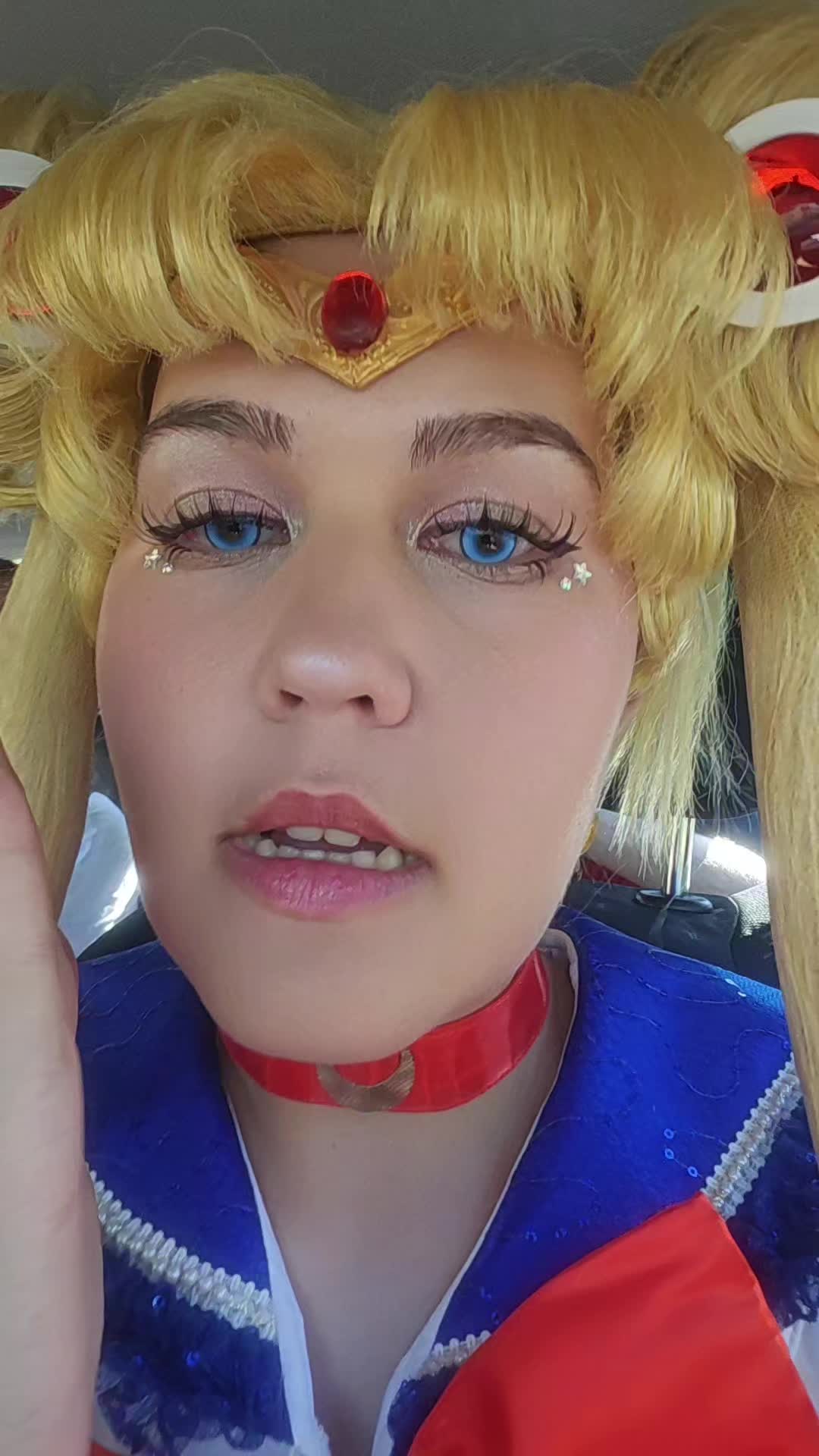 @Nenas ⟭⟬⁷
