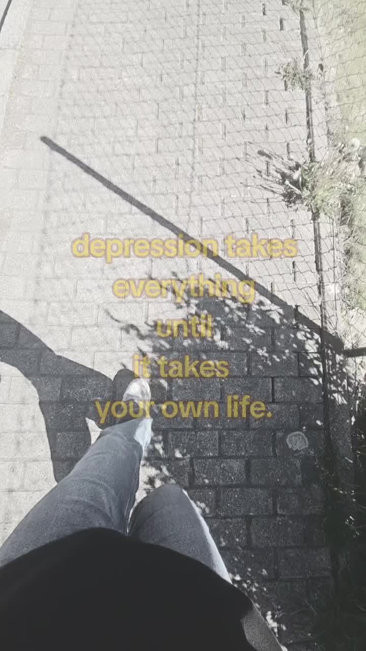 @✰