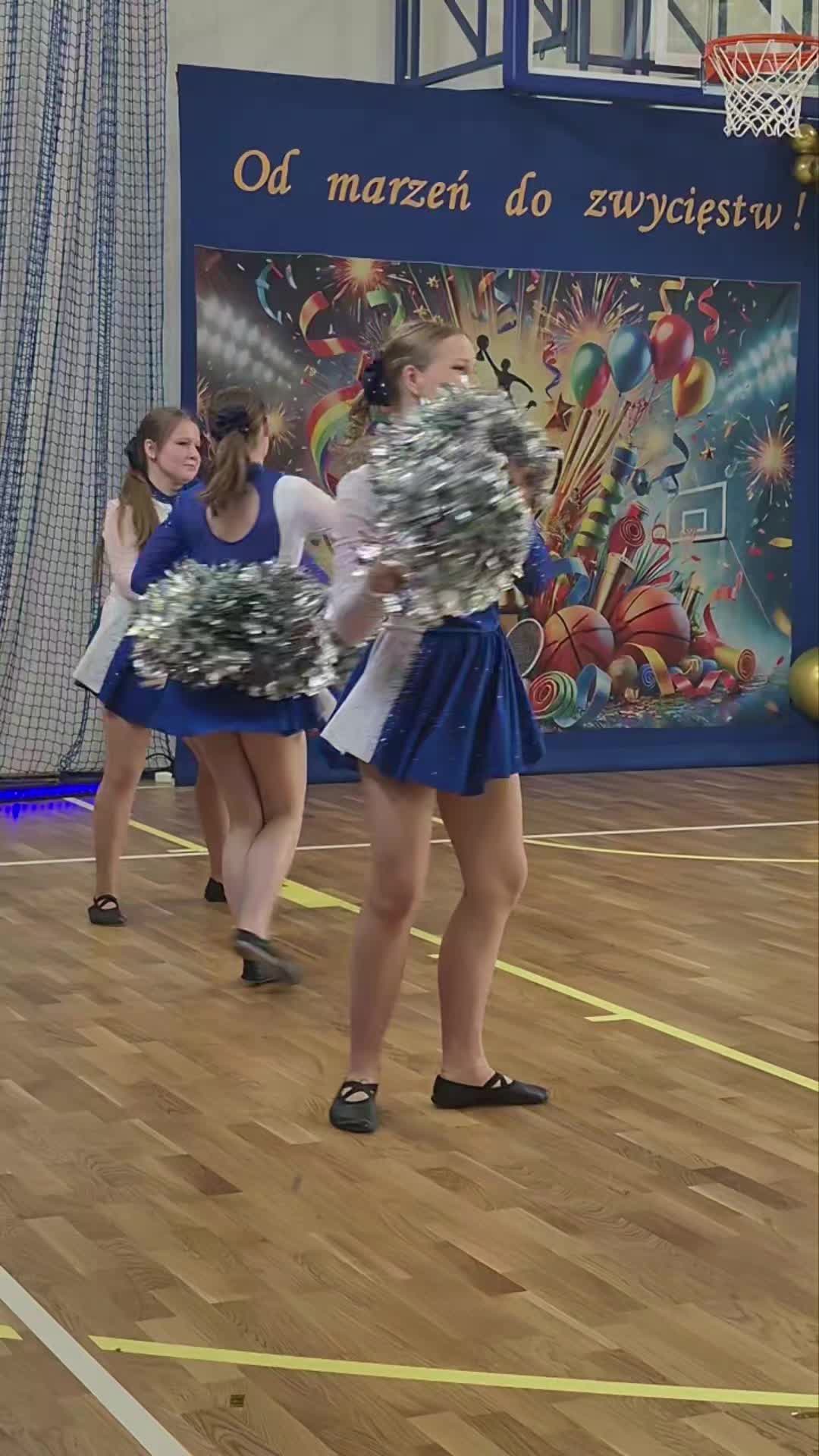 @Czas_Ciechanowa