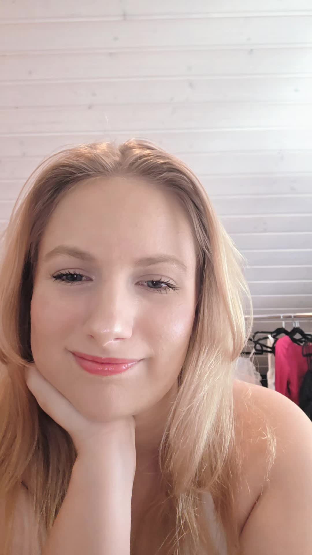 @Jenni