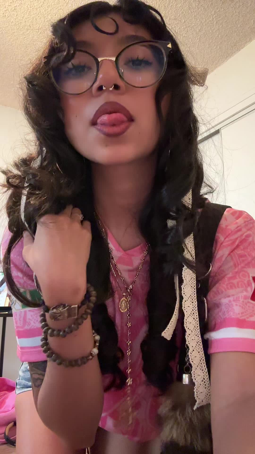 @Litzy
