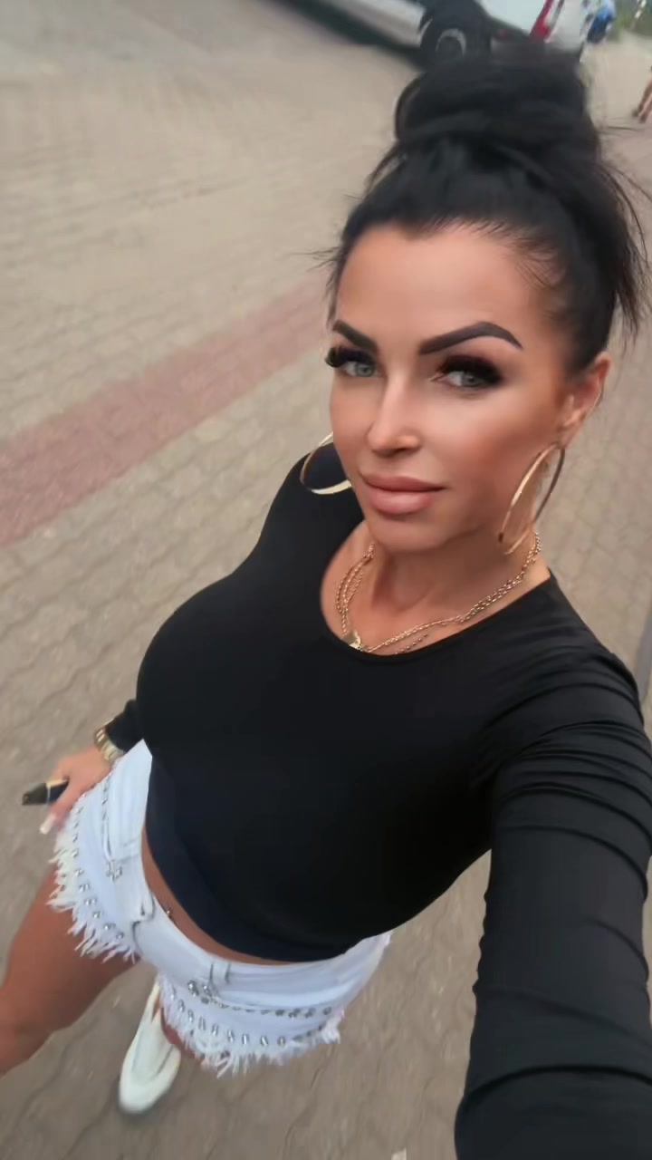 @Królowa Morena